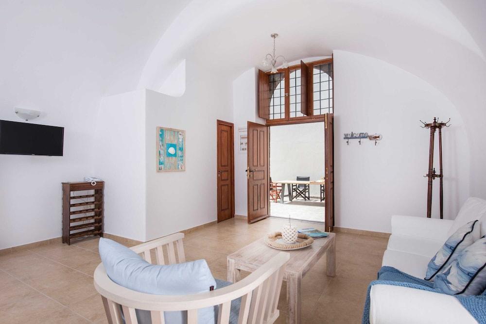 Estate 1896 Aparthotel Pírgosz Kültér fotó
